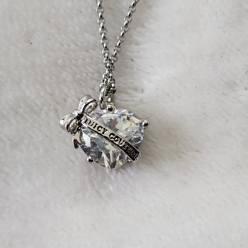 Juicy necklace